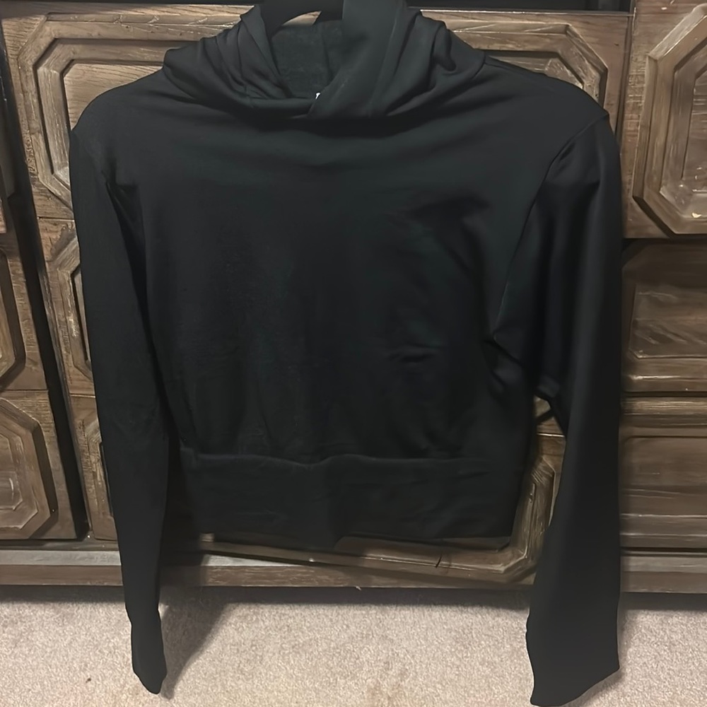 Smooth Hooded Long Sleeve